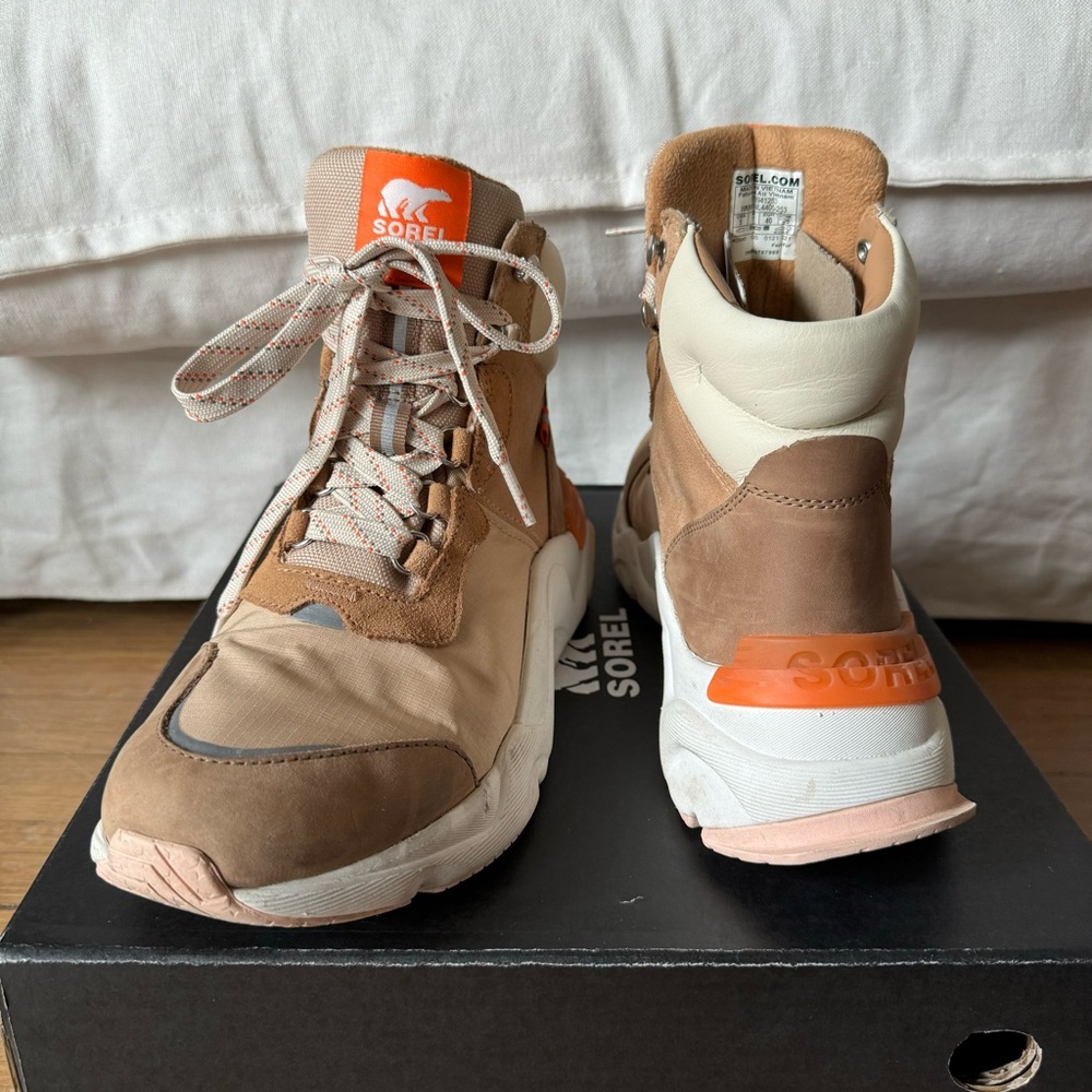 Sorel KINETIC Tawny Buff and Orange High-Top Waterproof Fall/Winter Boots Size 9 - Picture 5 of 9